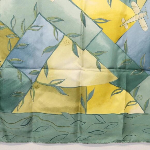 LOUIS VUITTON Scarf Silk Green LV Auth - Picture 8 of 13